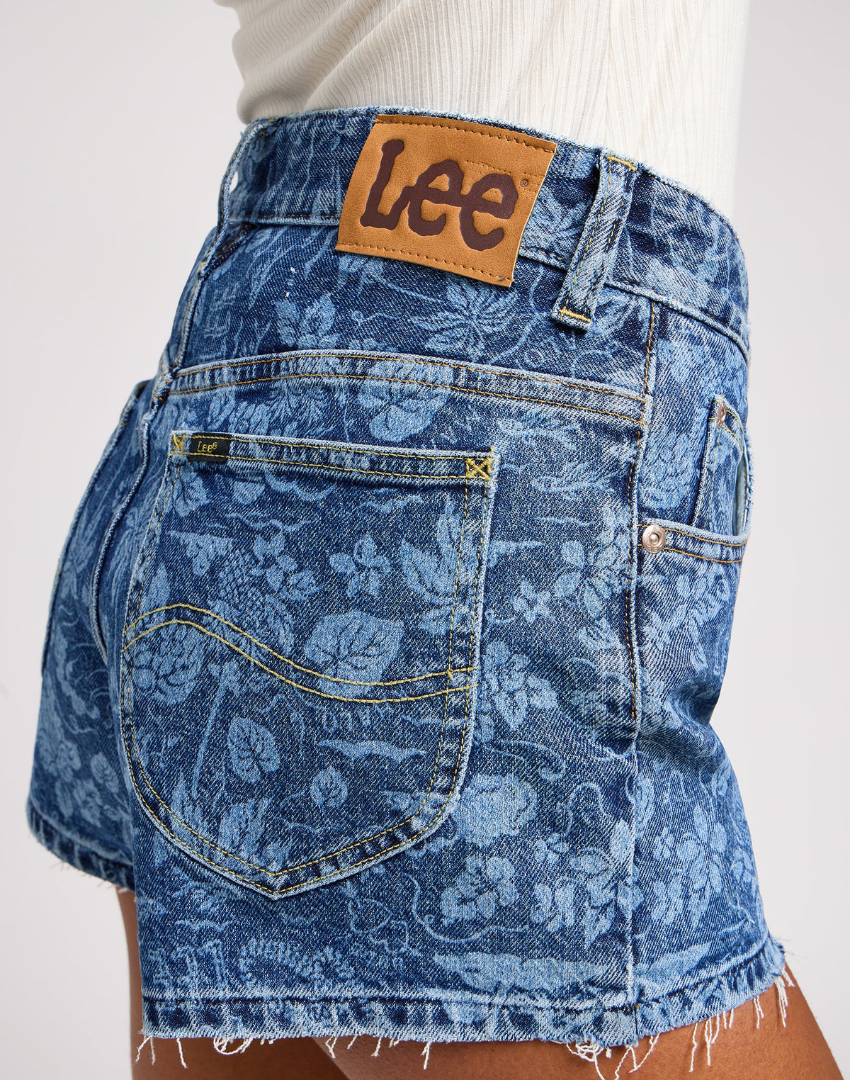 Rider Short 3 Inch in Tropical Denim