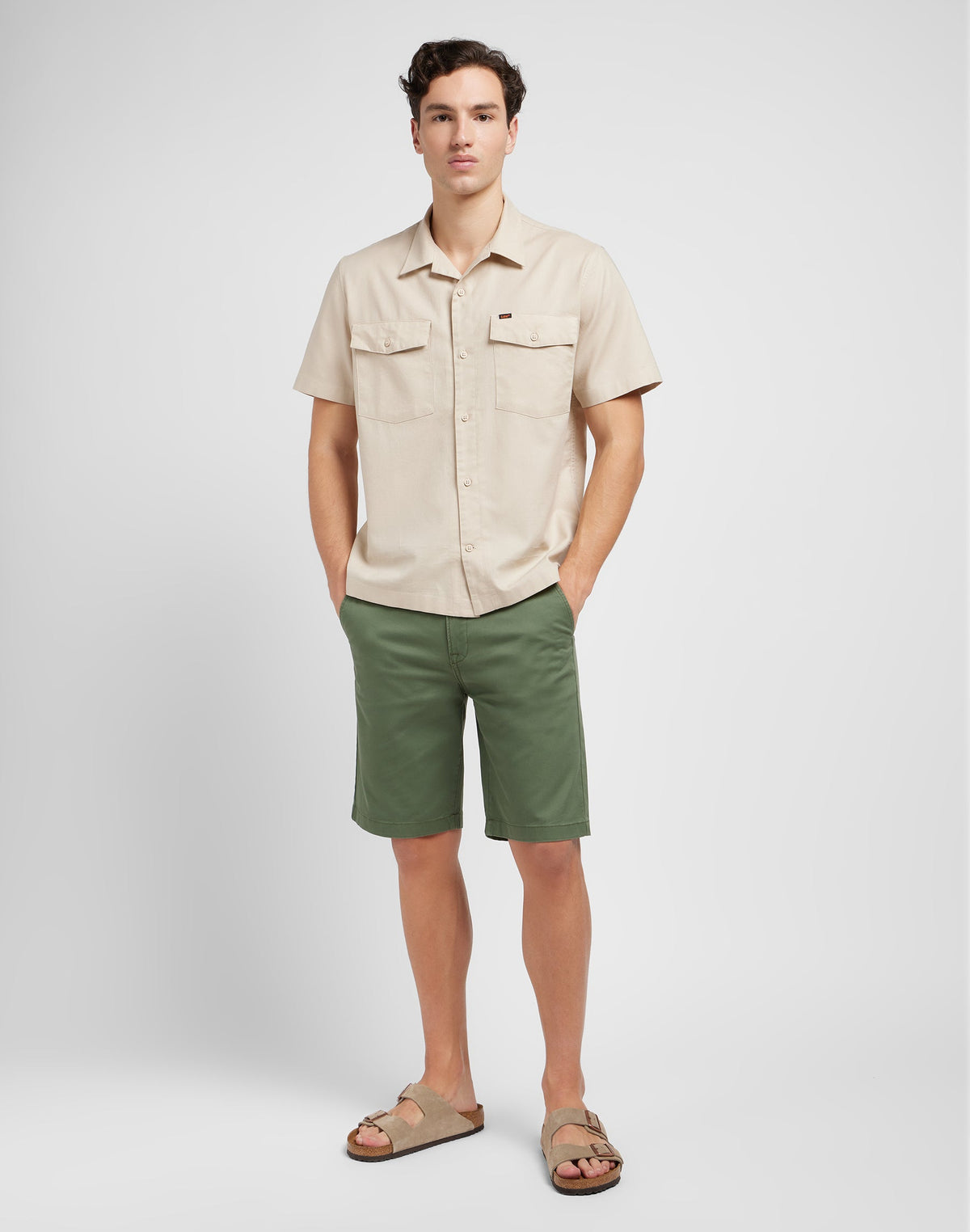Regular Chino Short in Olive Grove