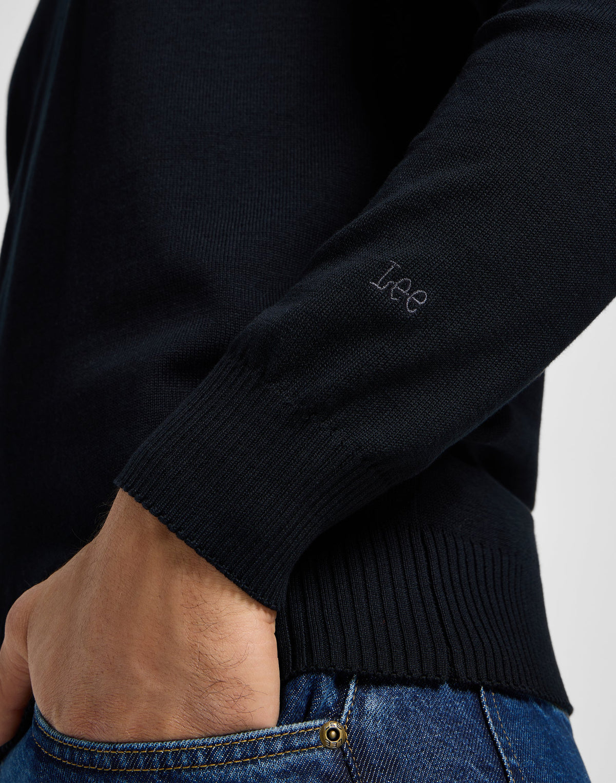 Clean Raglan Sweater in Black