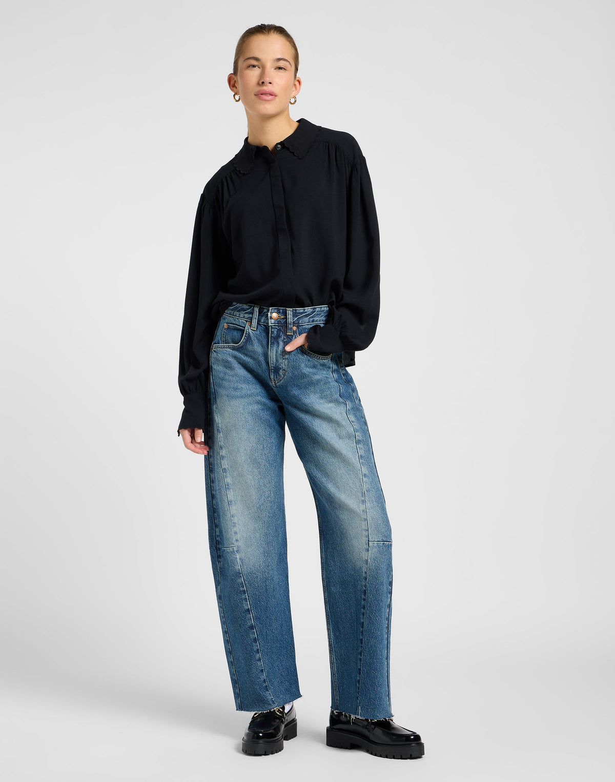 Statement Collar Shirt in Unionall Black