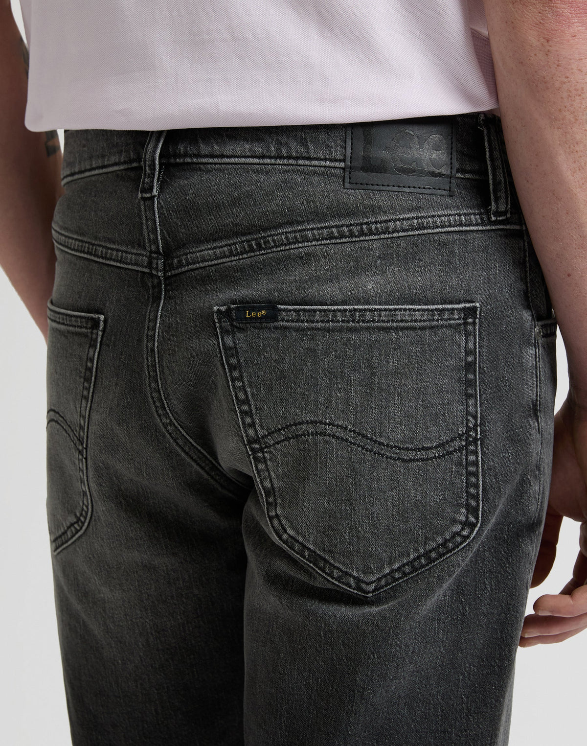 5 Pocket Short in Ore