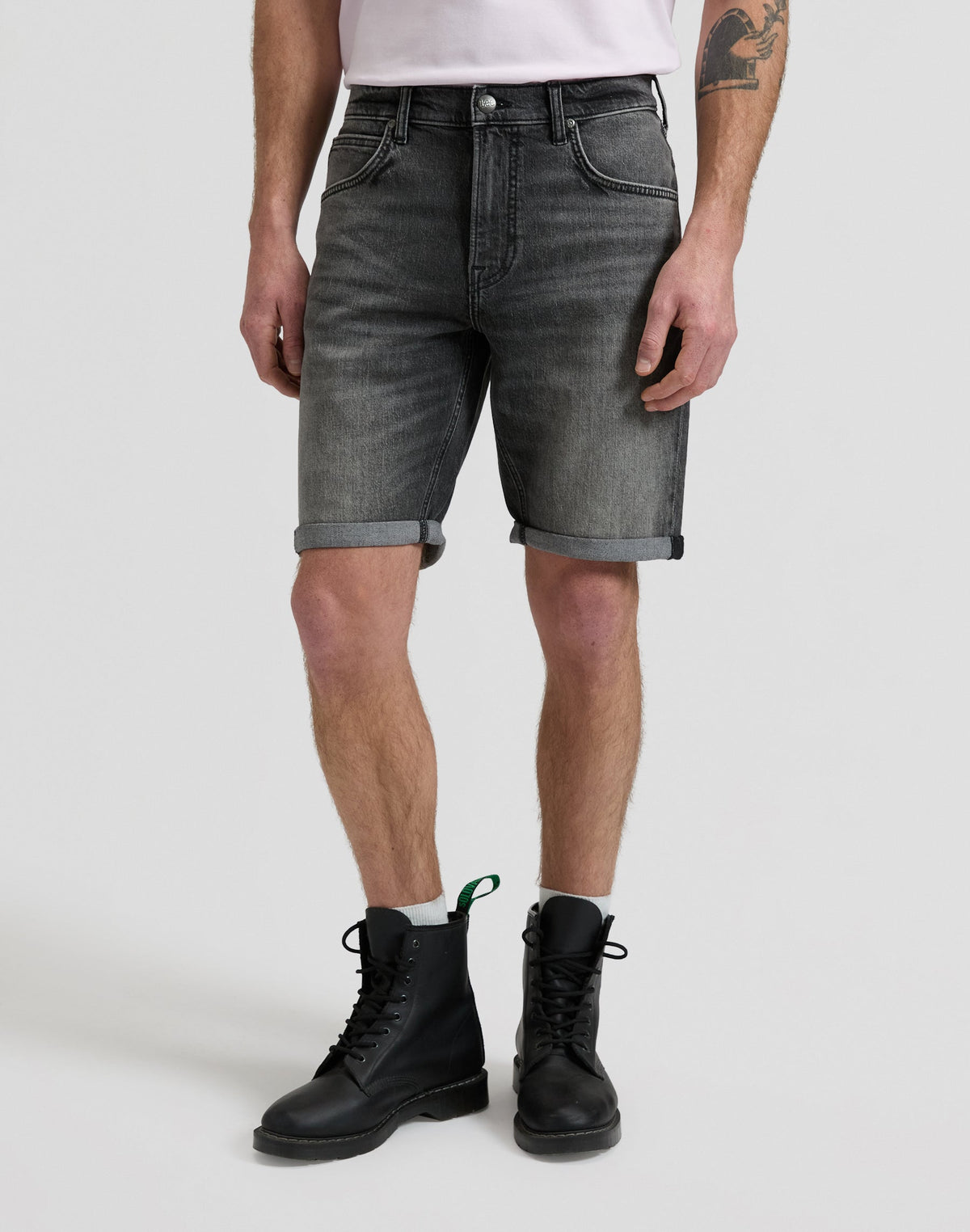 5 Pocket Short in Ore