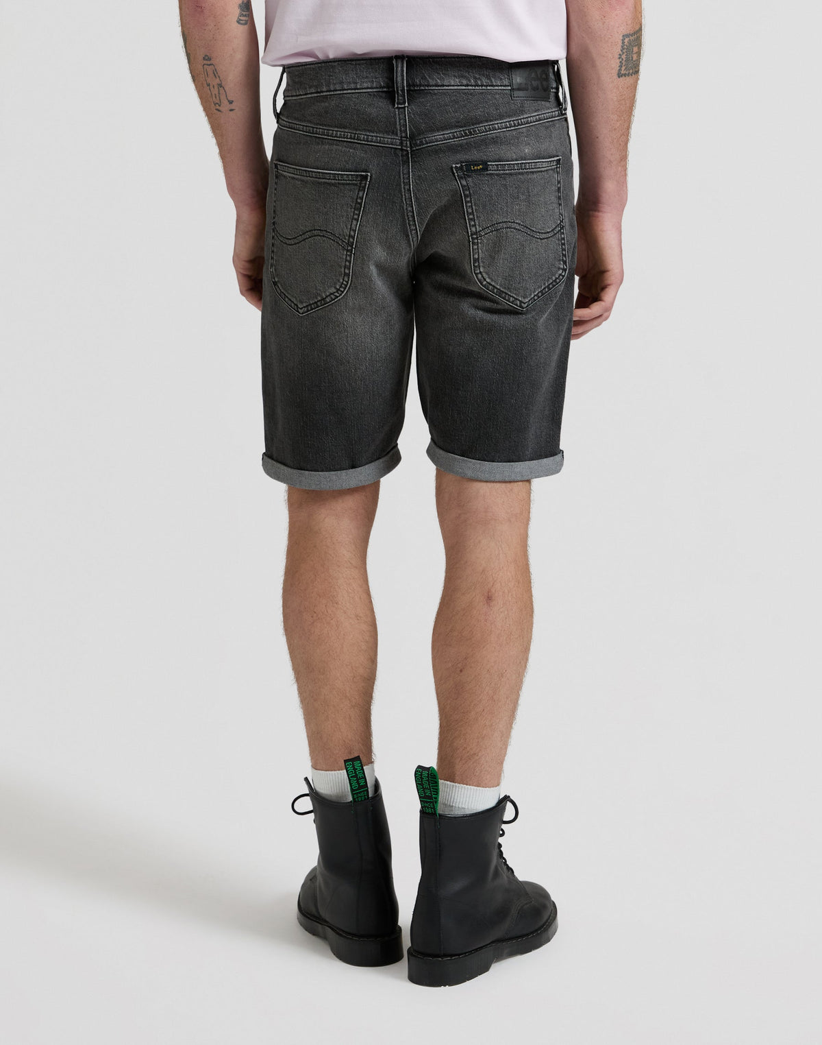 5 Pocket Short in Ore