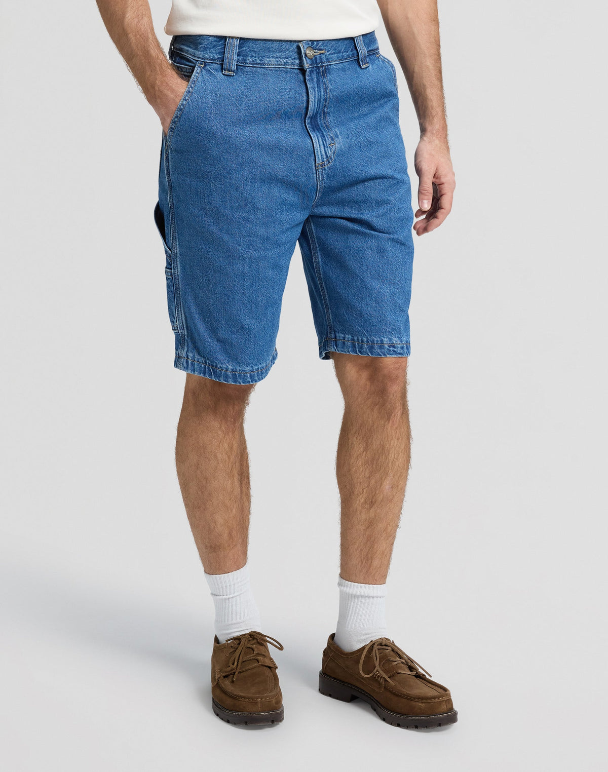 Carpenter Short in Almighty