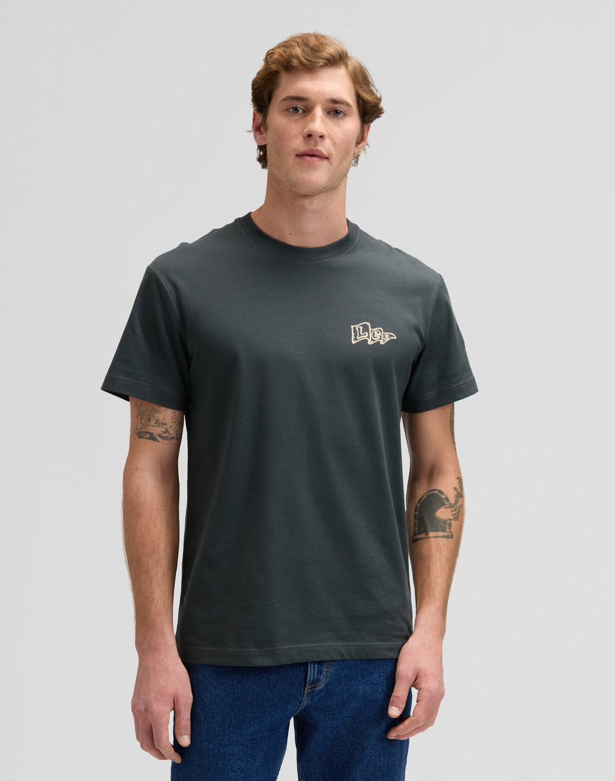 Lee Flag Tee in Washed Black