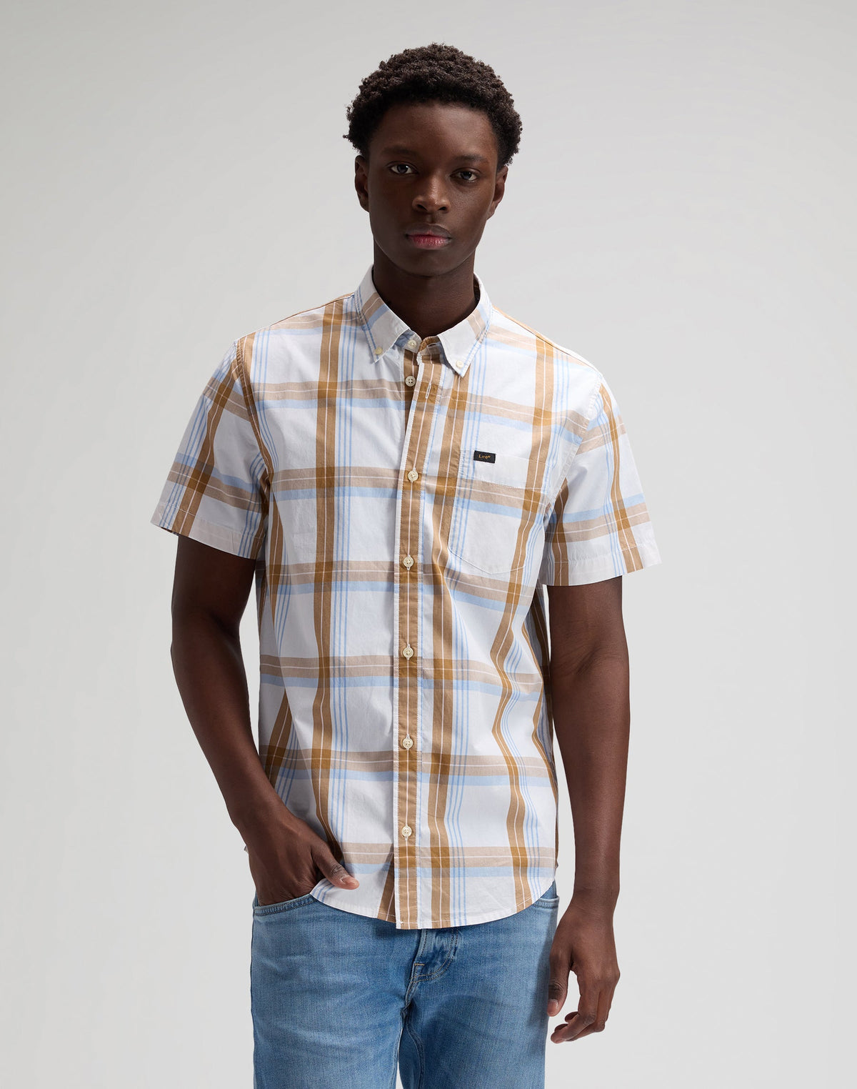 Lee Button Down Shortsleeve in Safari Halogen Plaid