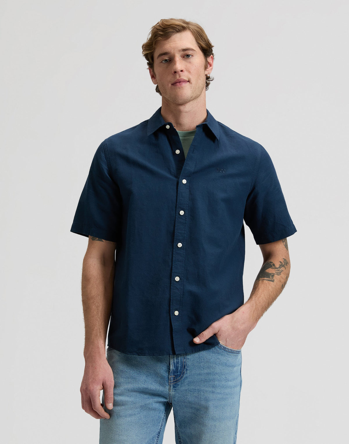 Ss Lee Shirt in Rivet Navy