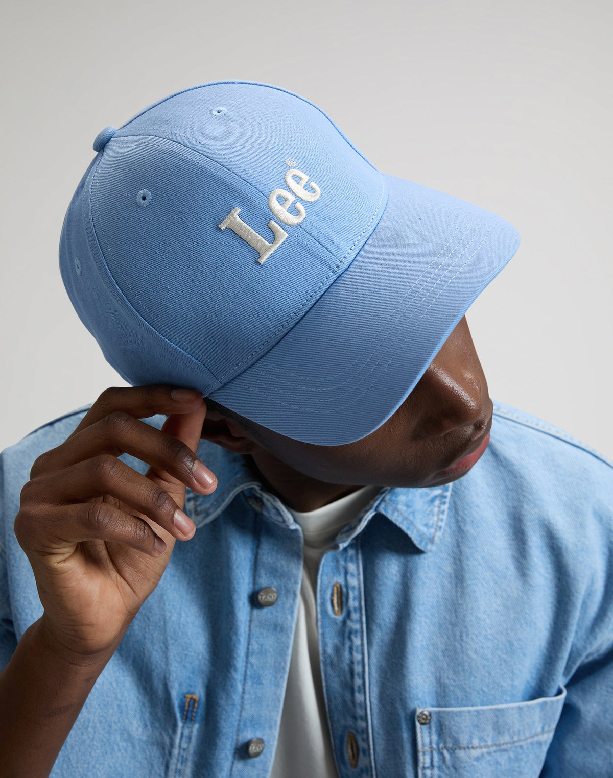 Lee Cap in Halogen