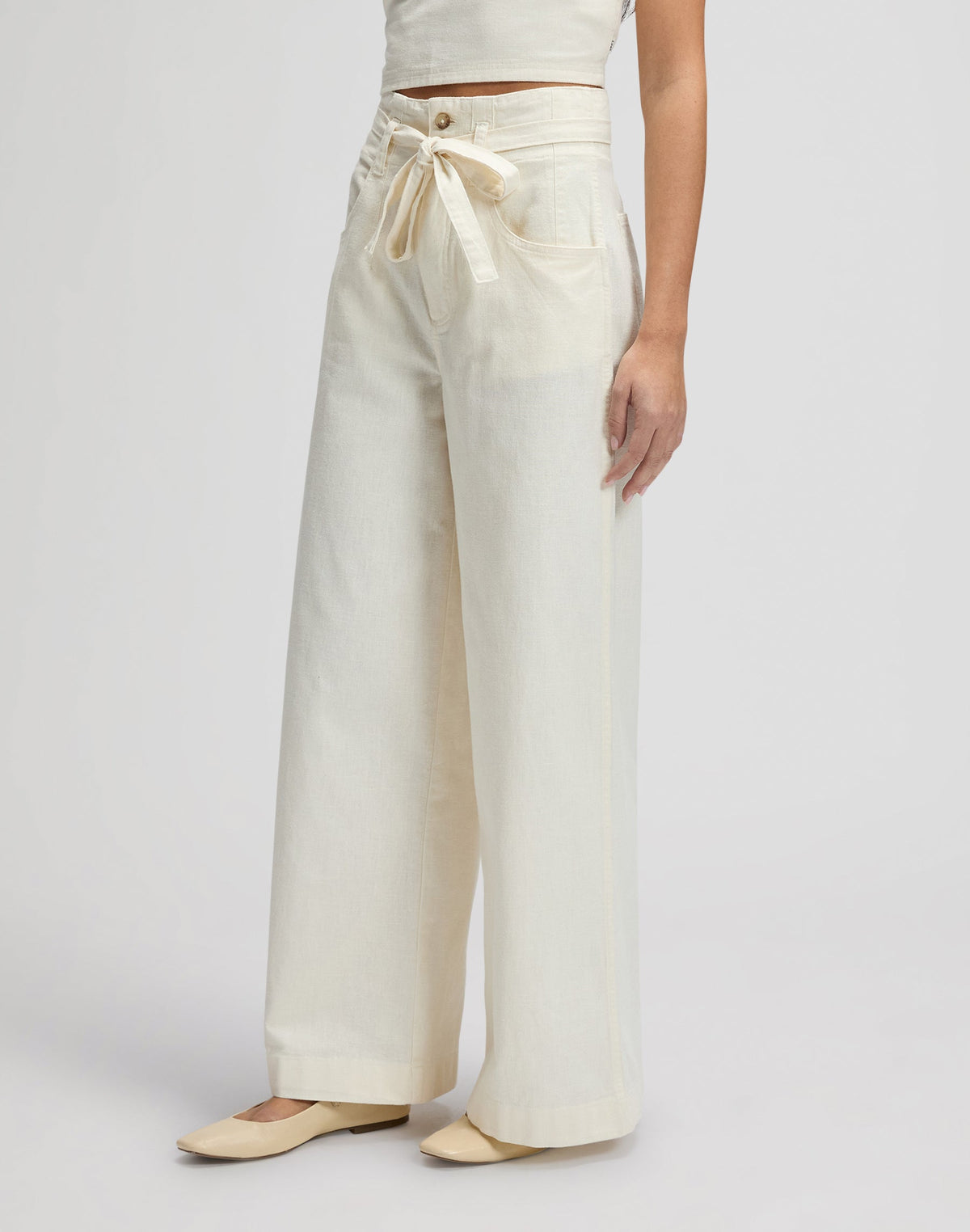 Pleated Trouser in Natural
