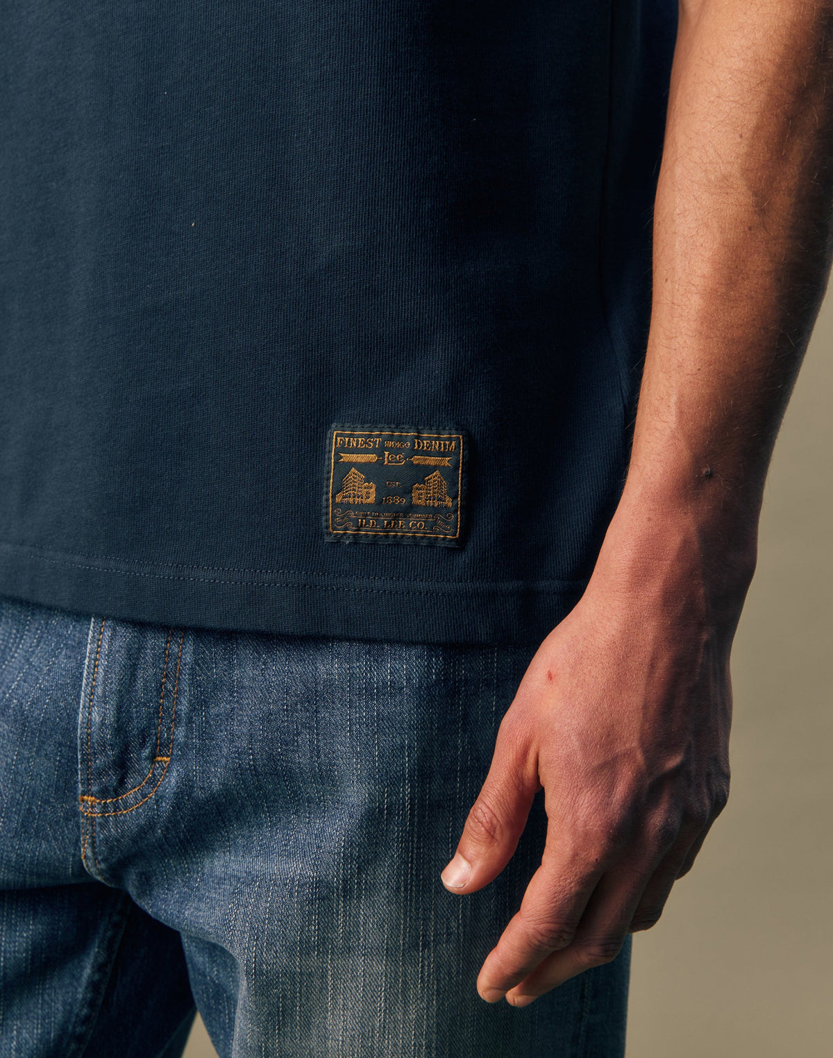 T-shirt Tee in Rebel Navy