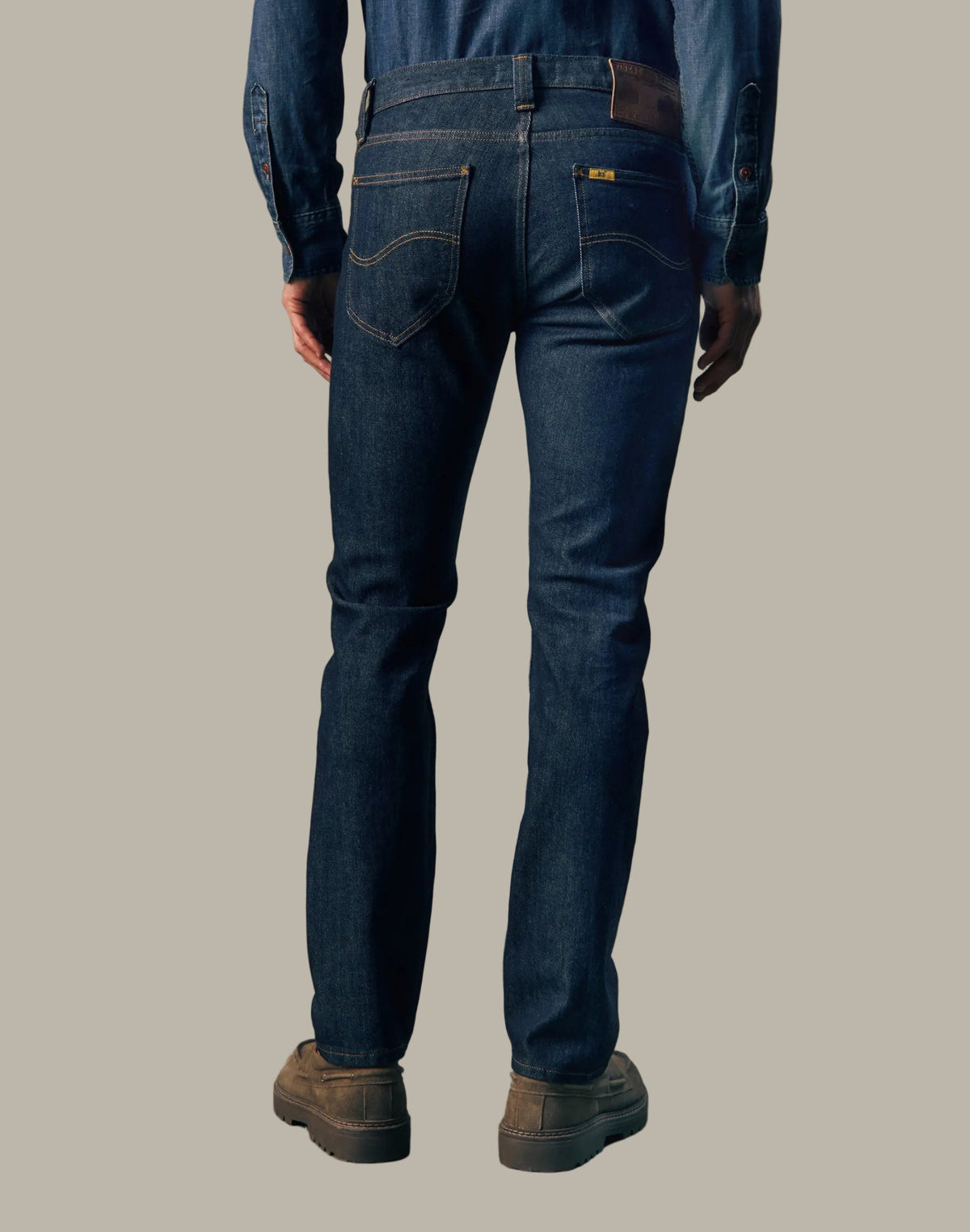 Jeans Slim Straight in Pure Gold