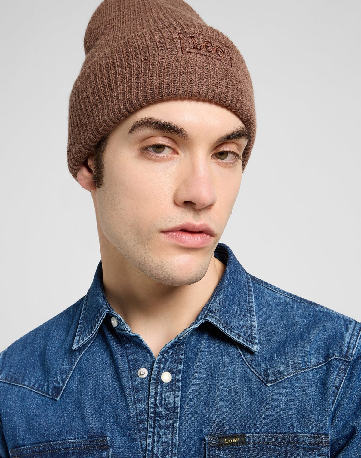 Core Beanie in Luxe Brown - LEE Schweiz