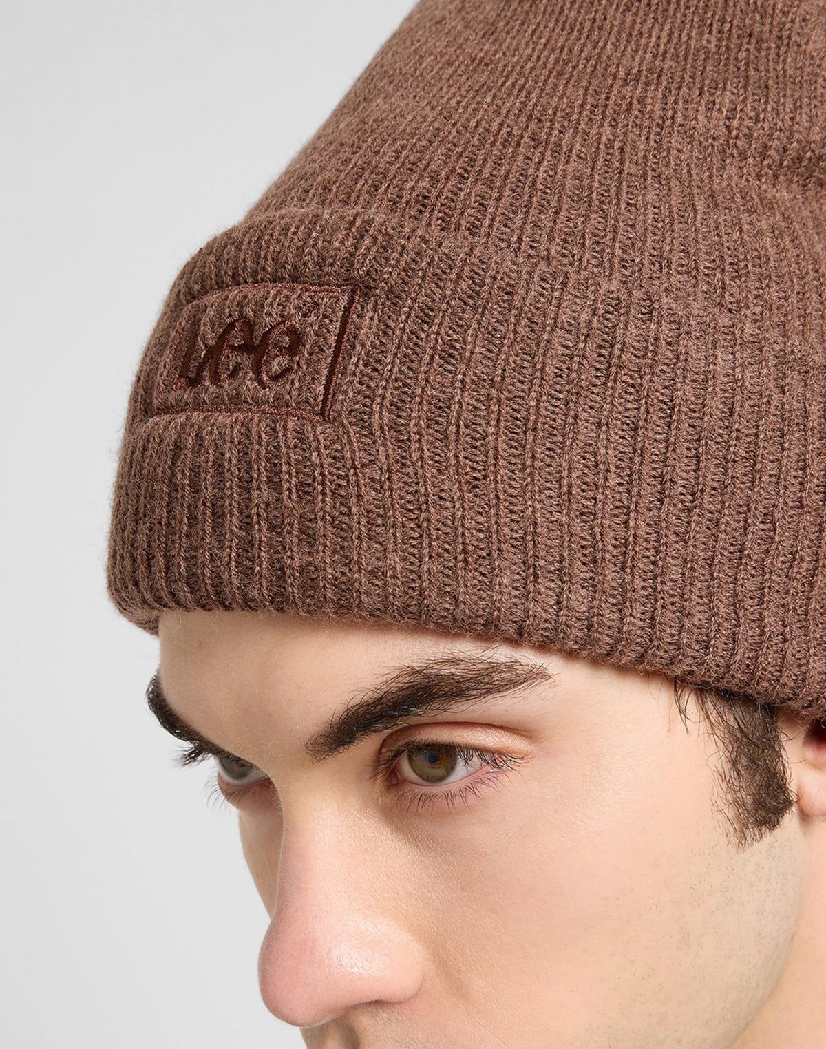 Core Beanie in Luxe Brown - LEE Schweiz
