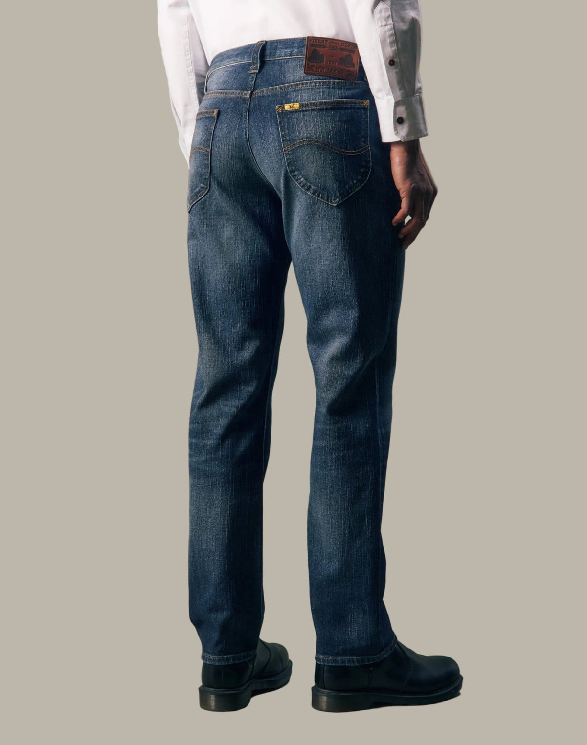 Jeans Regular Tapered in Gold Sunday - LEE Schweiz
