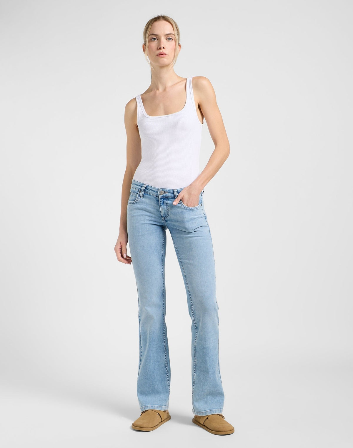 Jessica in Light Azul - LEE Schweiz