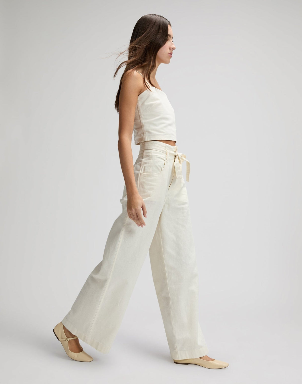 Pleated Trouser in Natural - LEE Schweiz