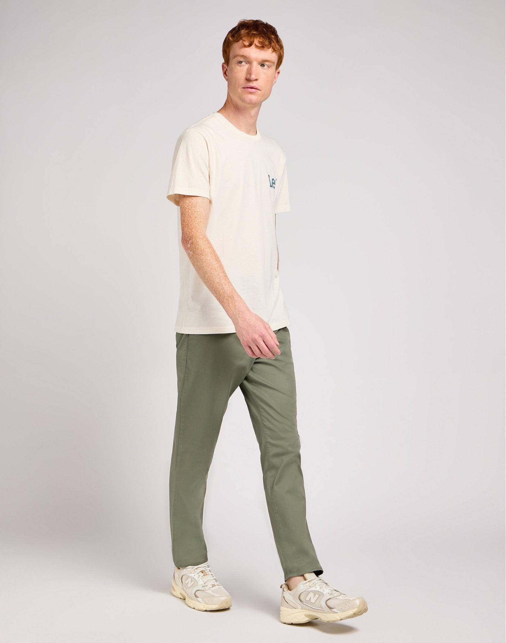 Slim Chino in Olive Grove