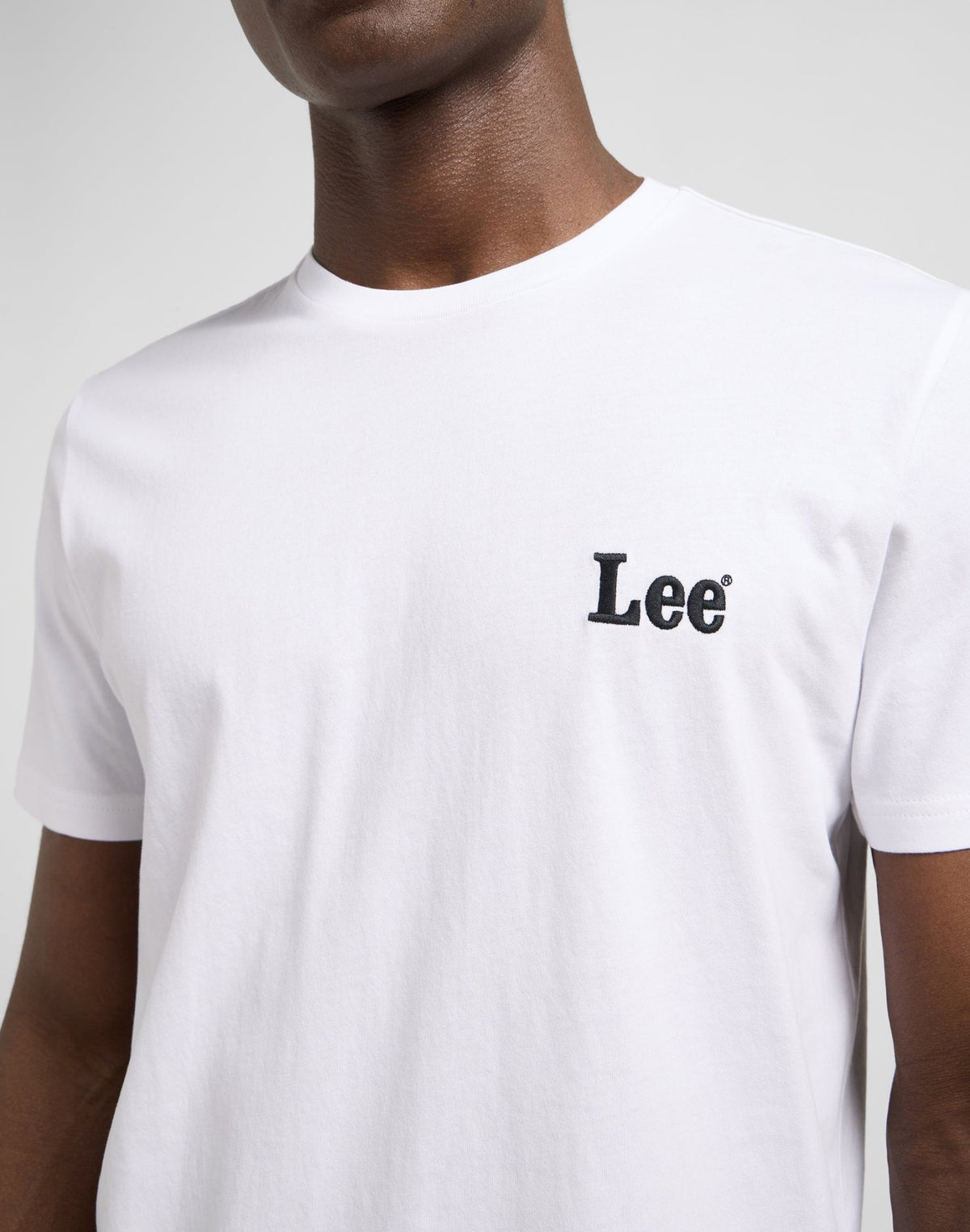 Ss Small Logo Tee in Bright White - LEE Schweiz
