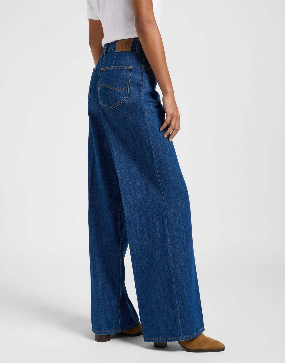 Stella A Line in Dark Eton - LEE Schweiz