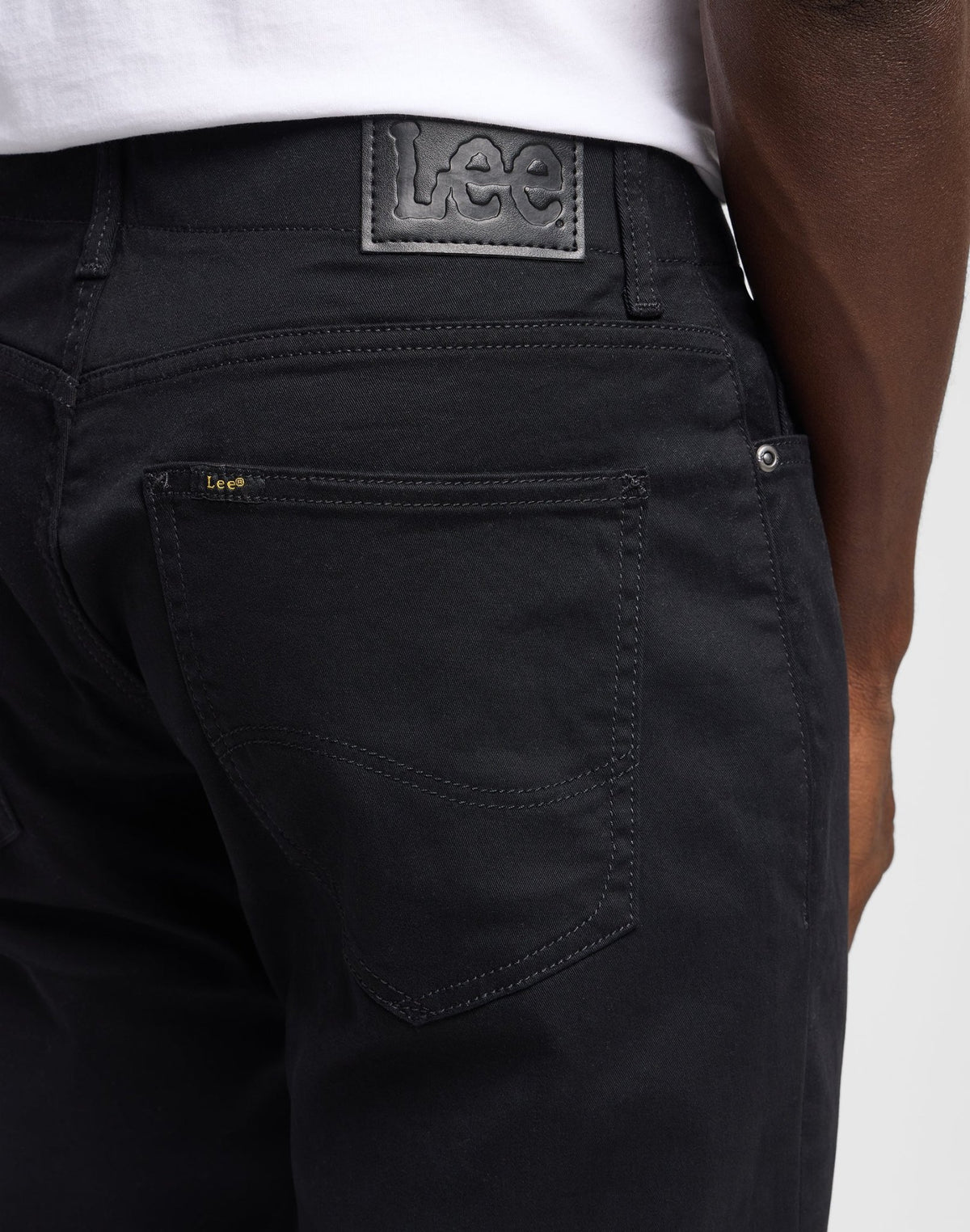 Straight Fit XM in Black - LEE Schweiz