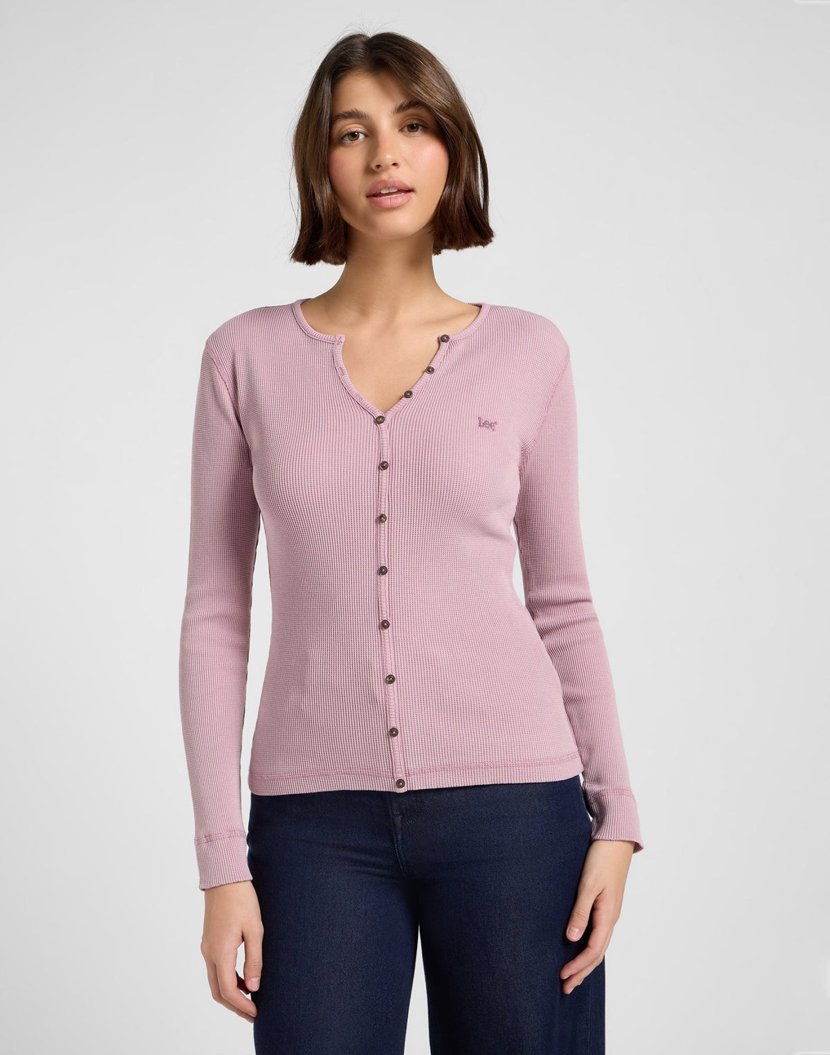 Washed Waffle Henley in Plumberry - LEE Schweiz