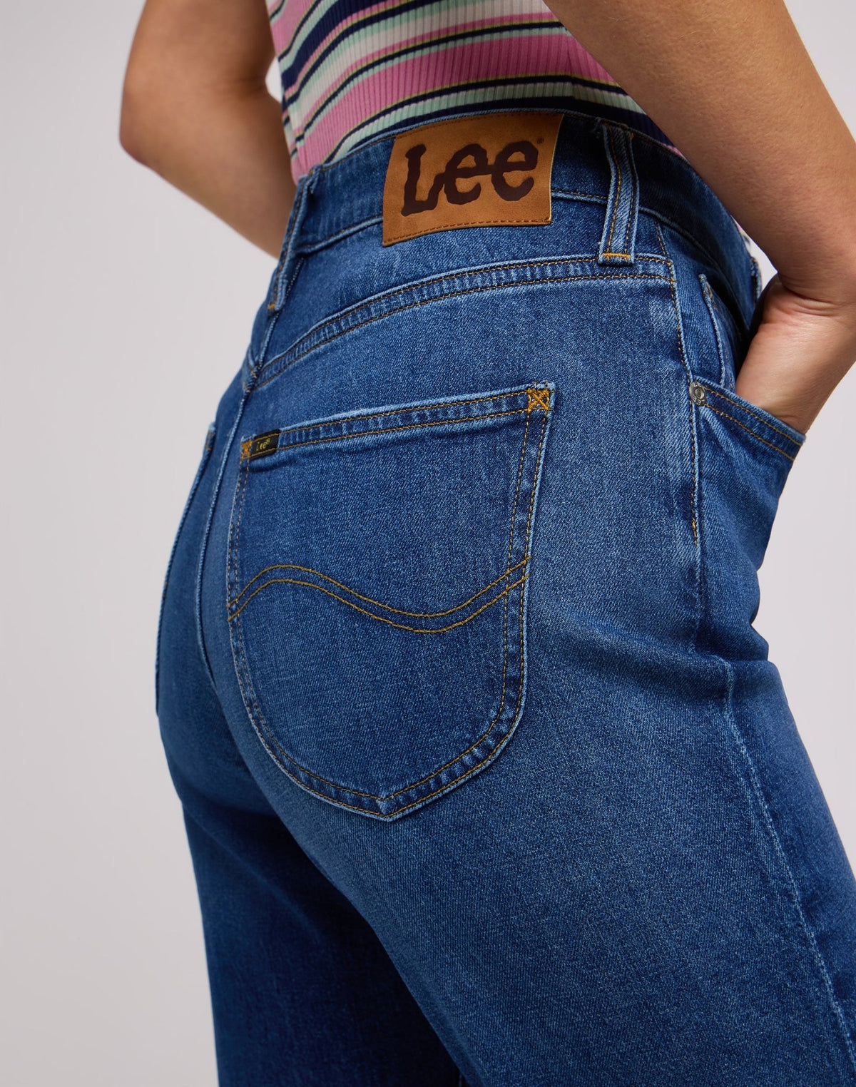 Carol in Little Mix Up - LEE Schweiz