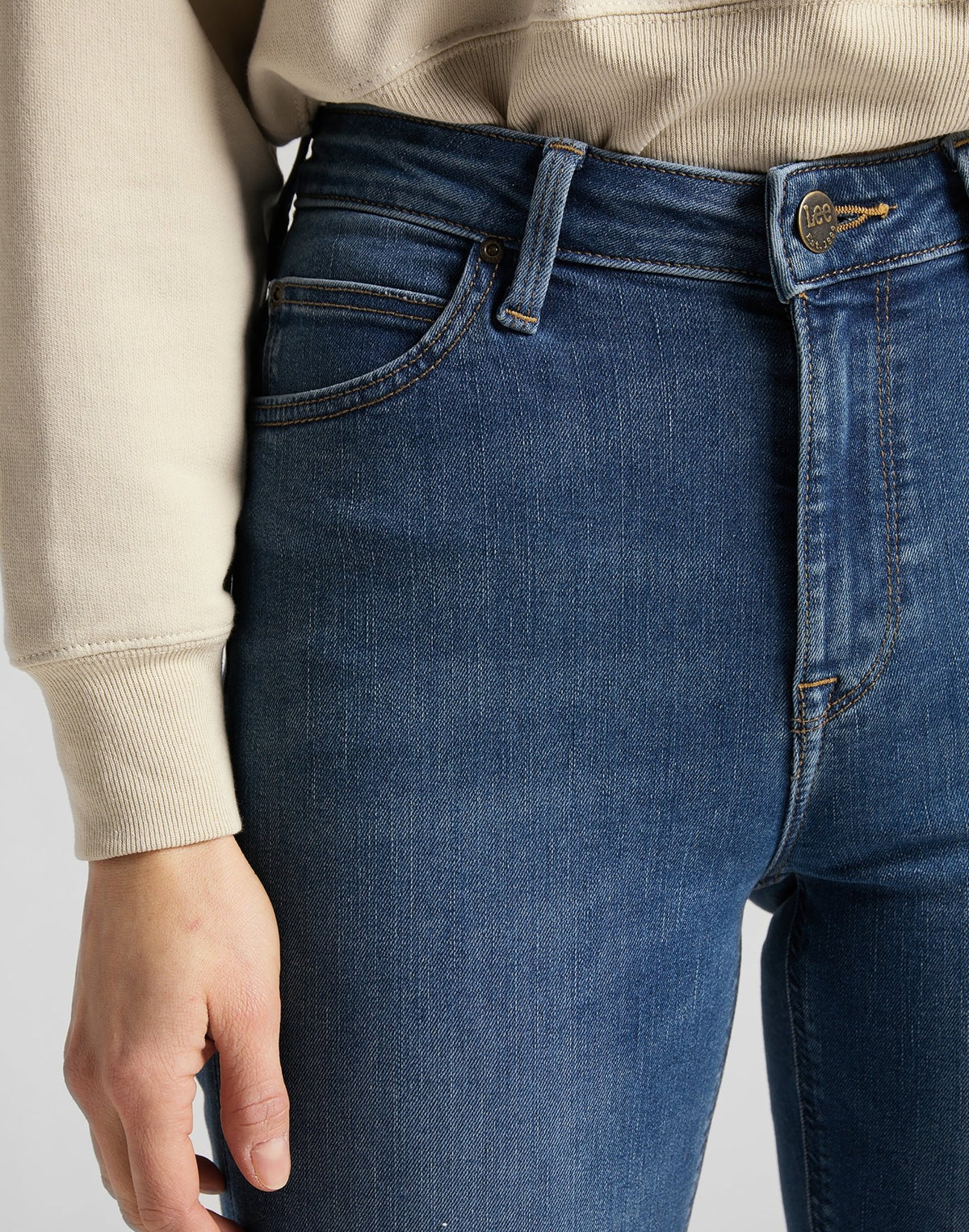 Scarlett High in Mid Copan - LEE Schweiz