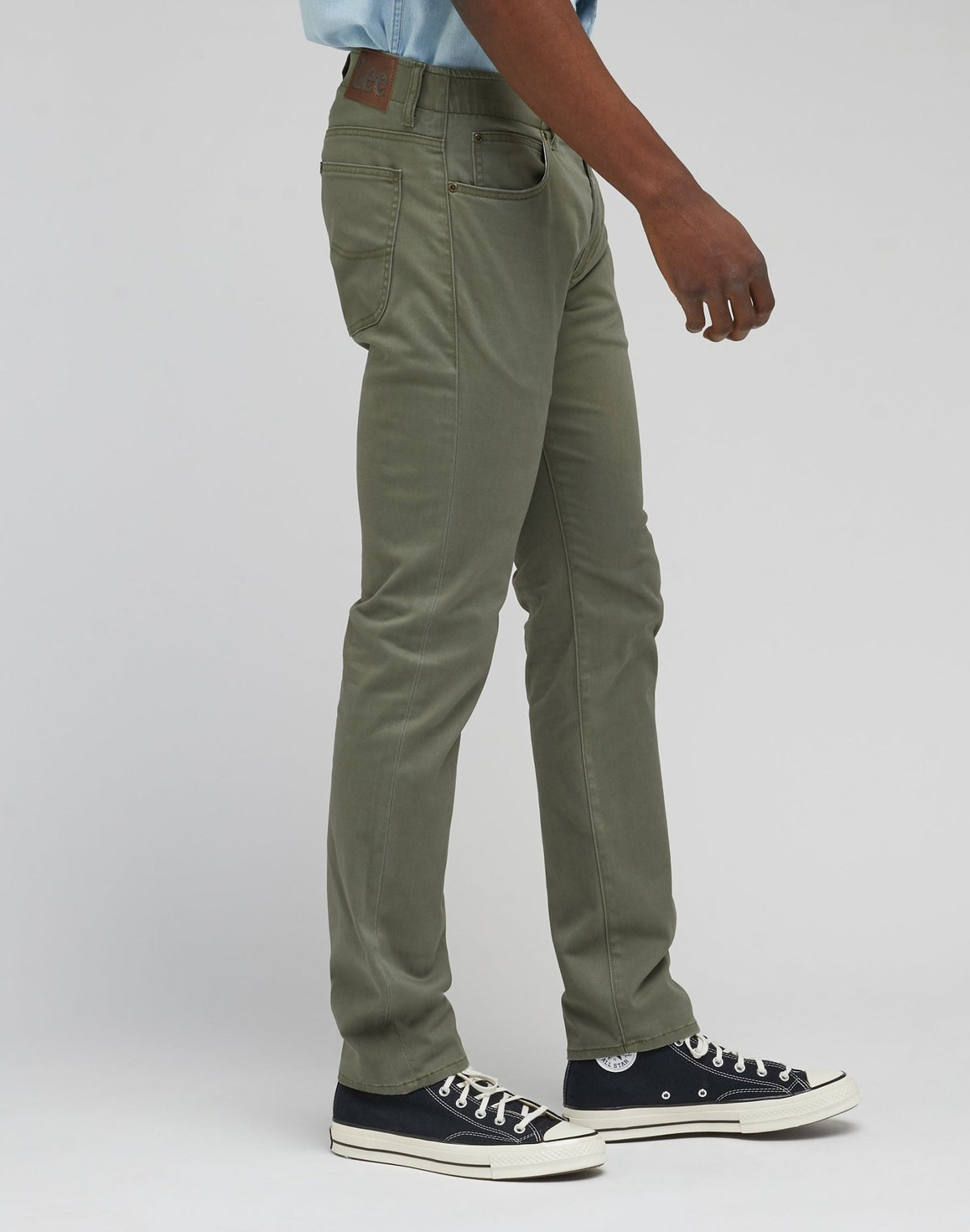 Slim Fit MVP in Muted Olive - LEE Schweiz