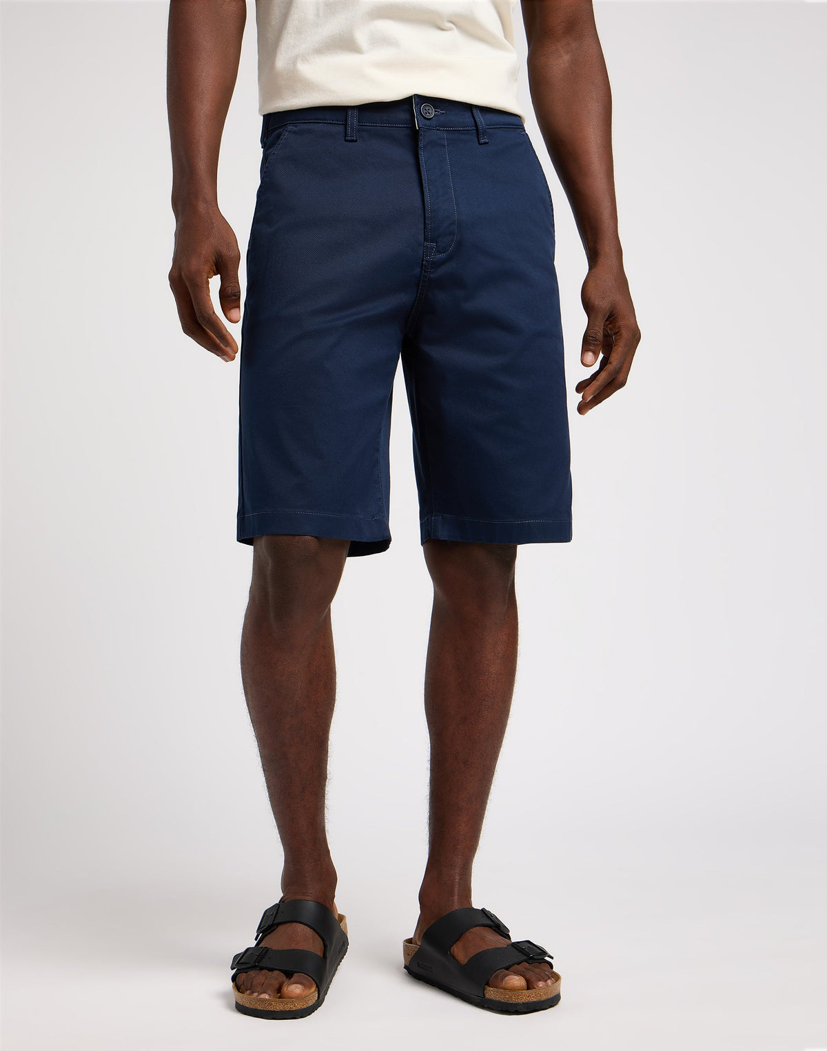 Regular Chino Short in Deep Navy