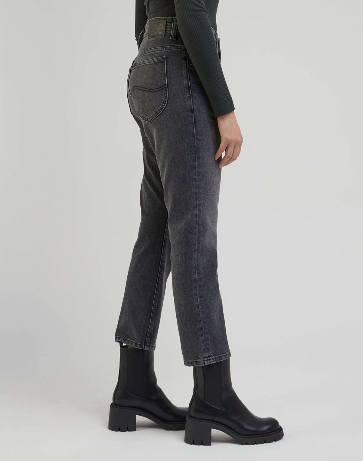 Rider Jeans in Refined Black