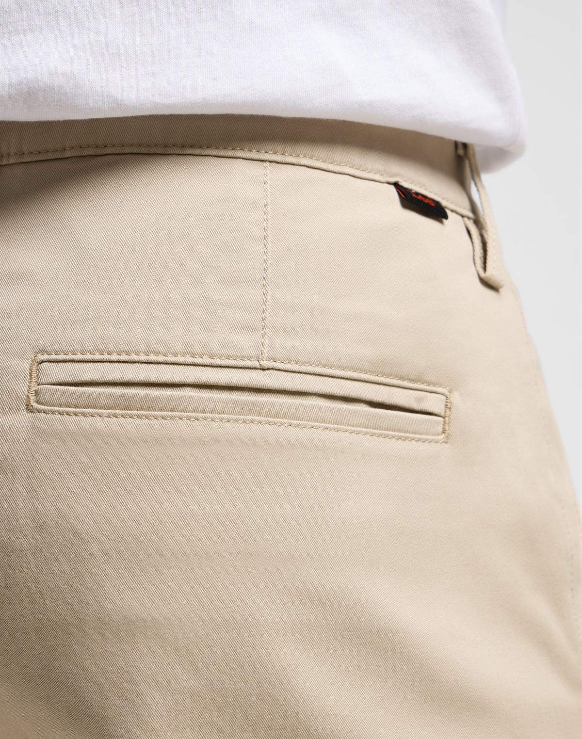 Slim Chino in Stone