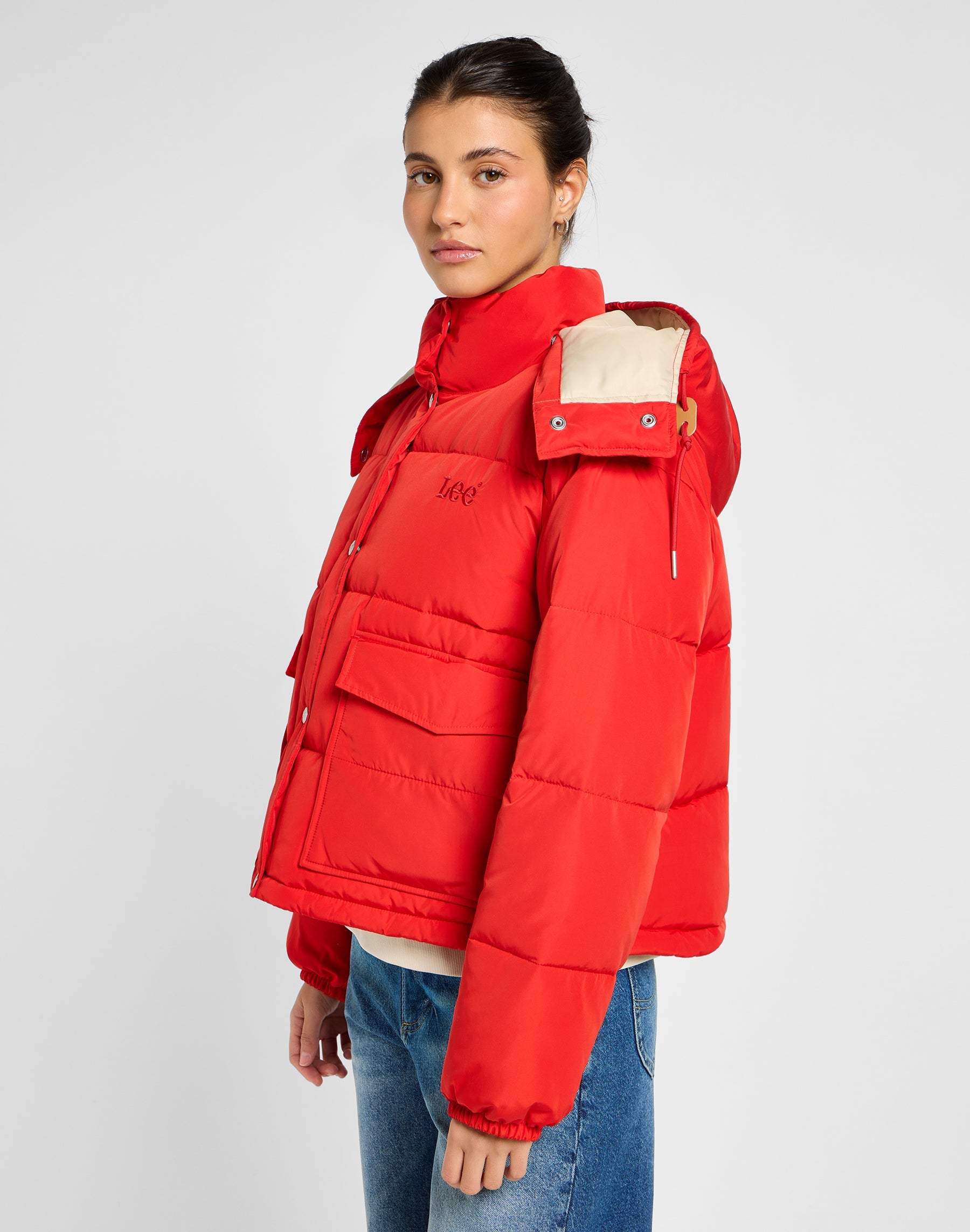 Hooded Short Puffer in True Red