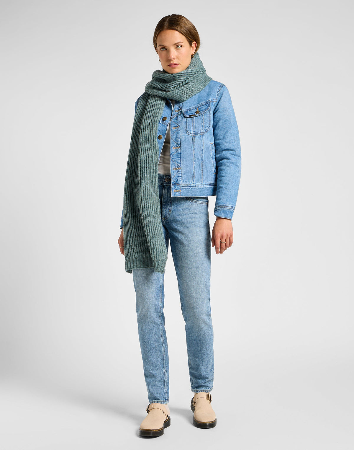 Rider Jeans in Laundry Line