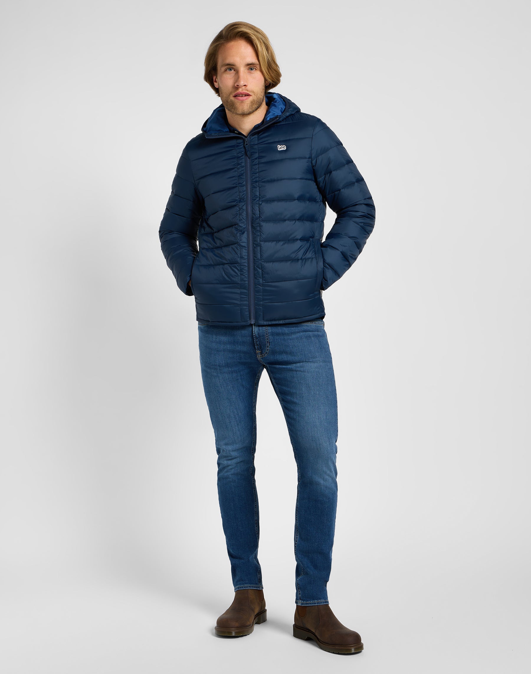 Light Puffer Jacket in Rivet Navy