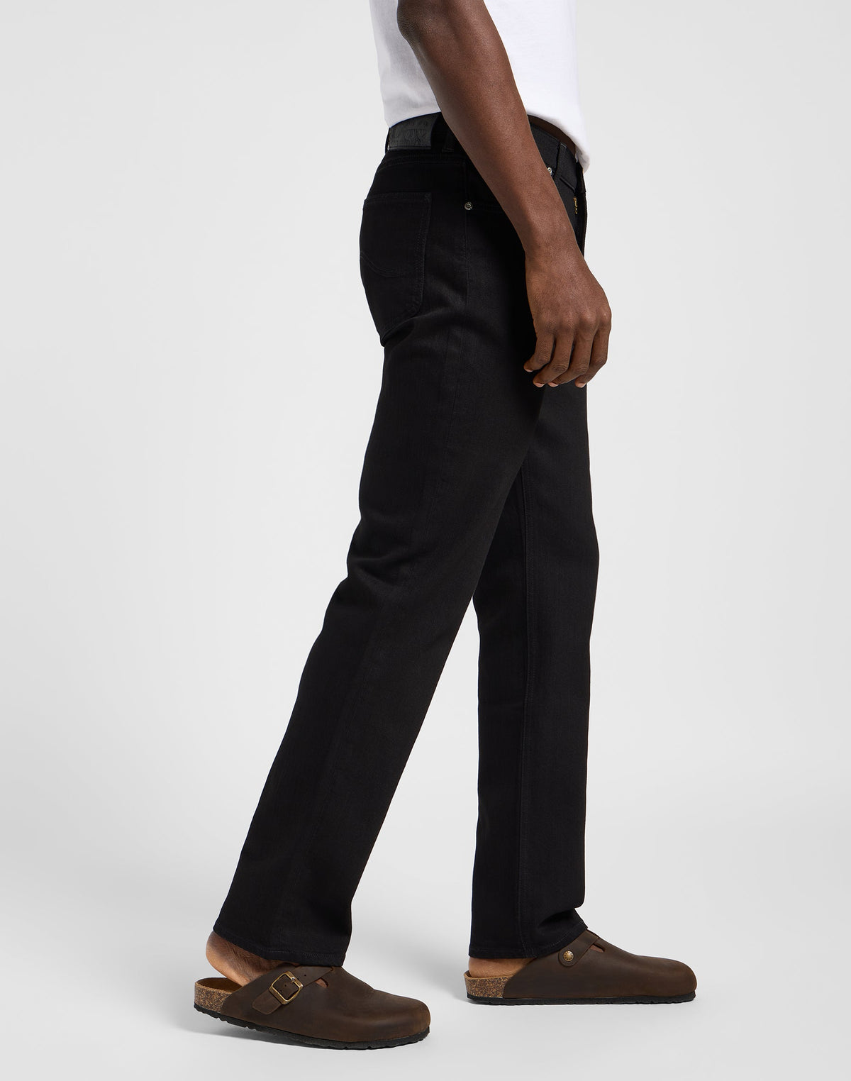 West in Clean Black