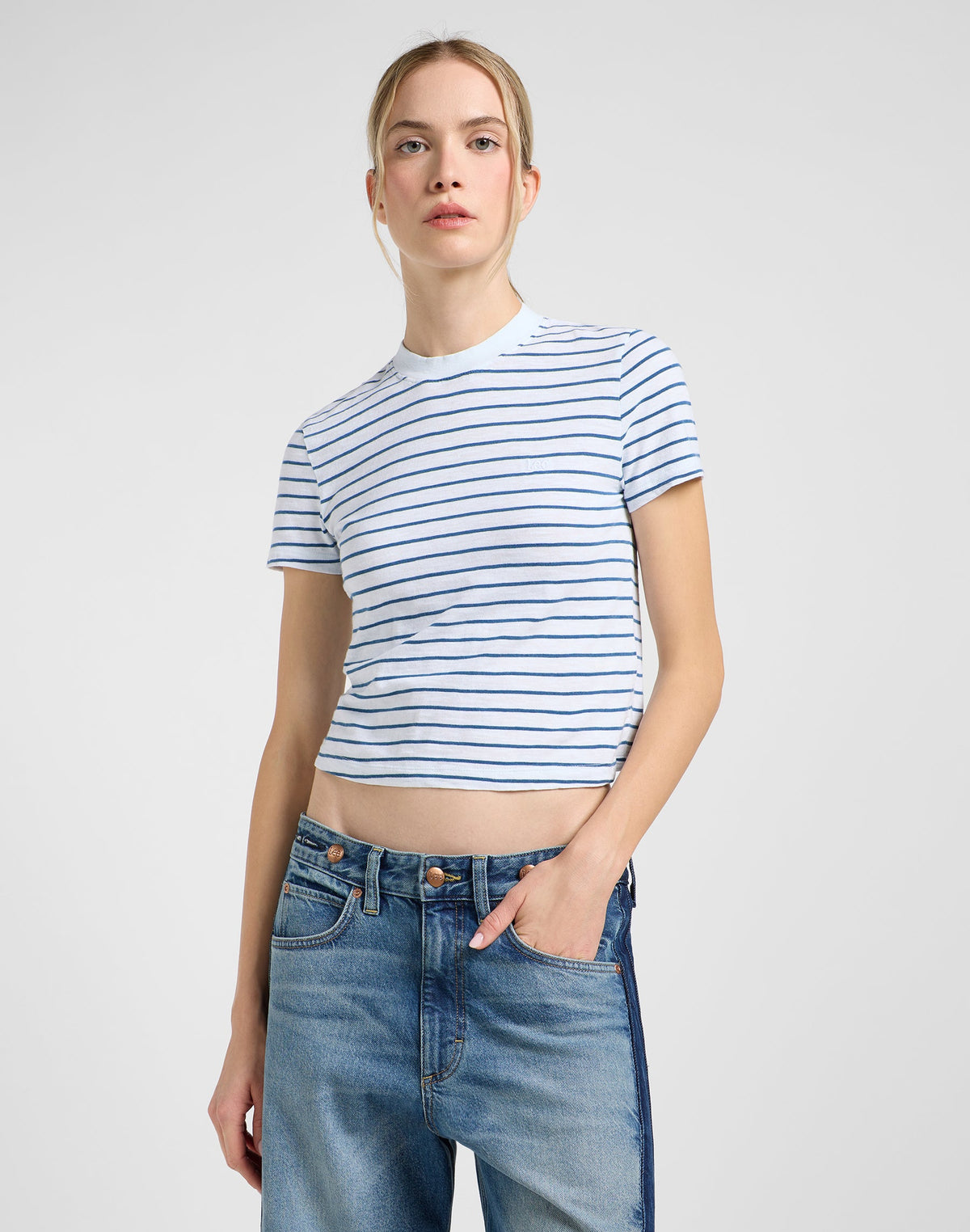 Cropped Tee in White Indigo Stripe