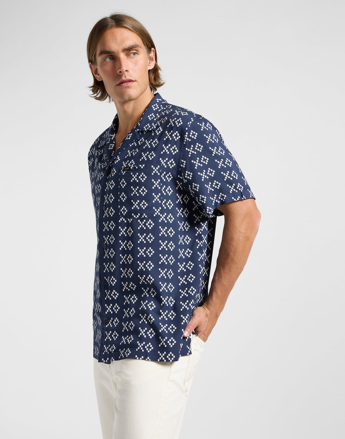 Resort Shirt in Rivet Ecru