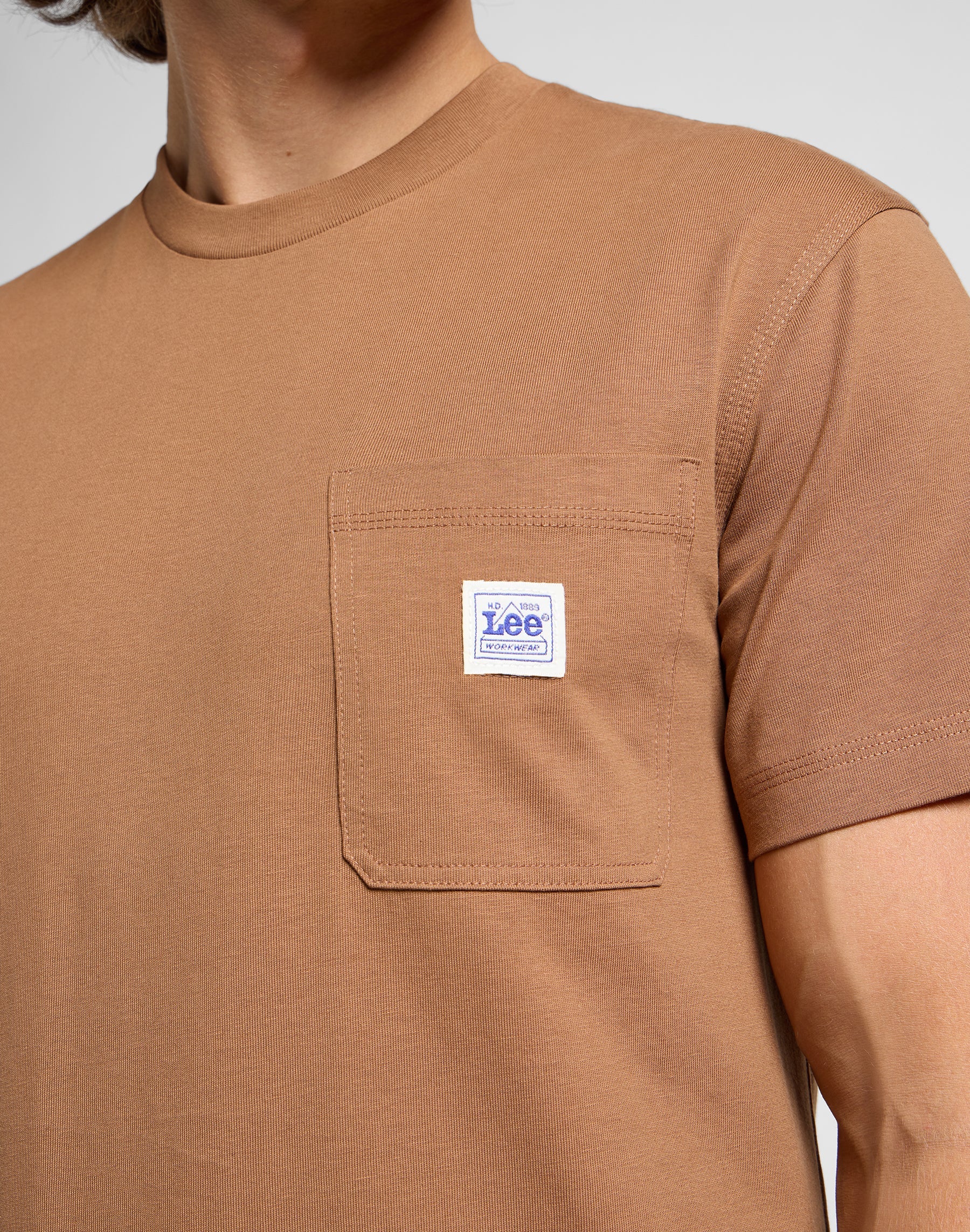 Ww Pocket Tee in Burlwood