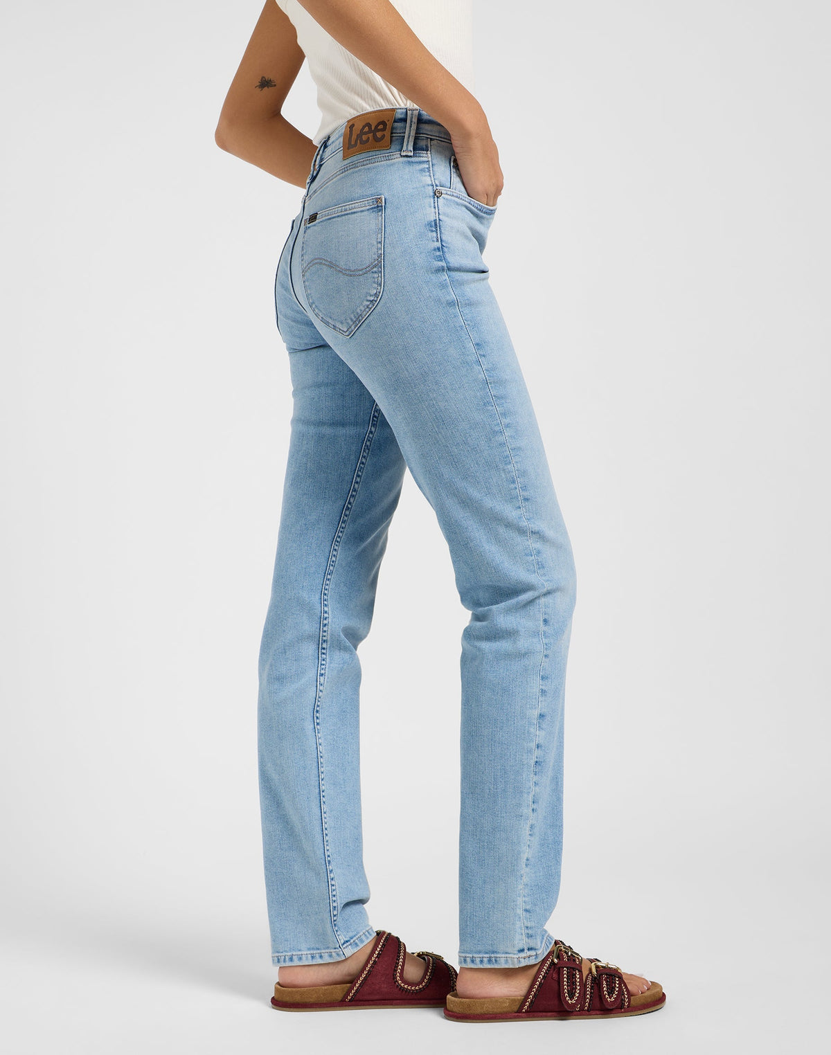 Marion Straight in Light Azul