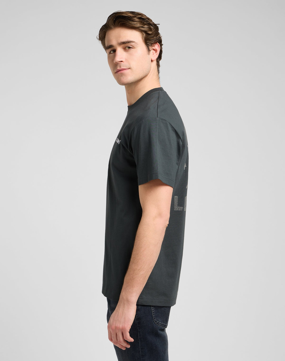 Ss Relaxed Graphic Tee in Washed Black