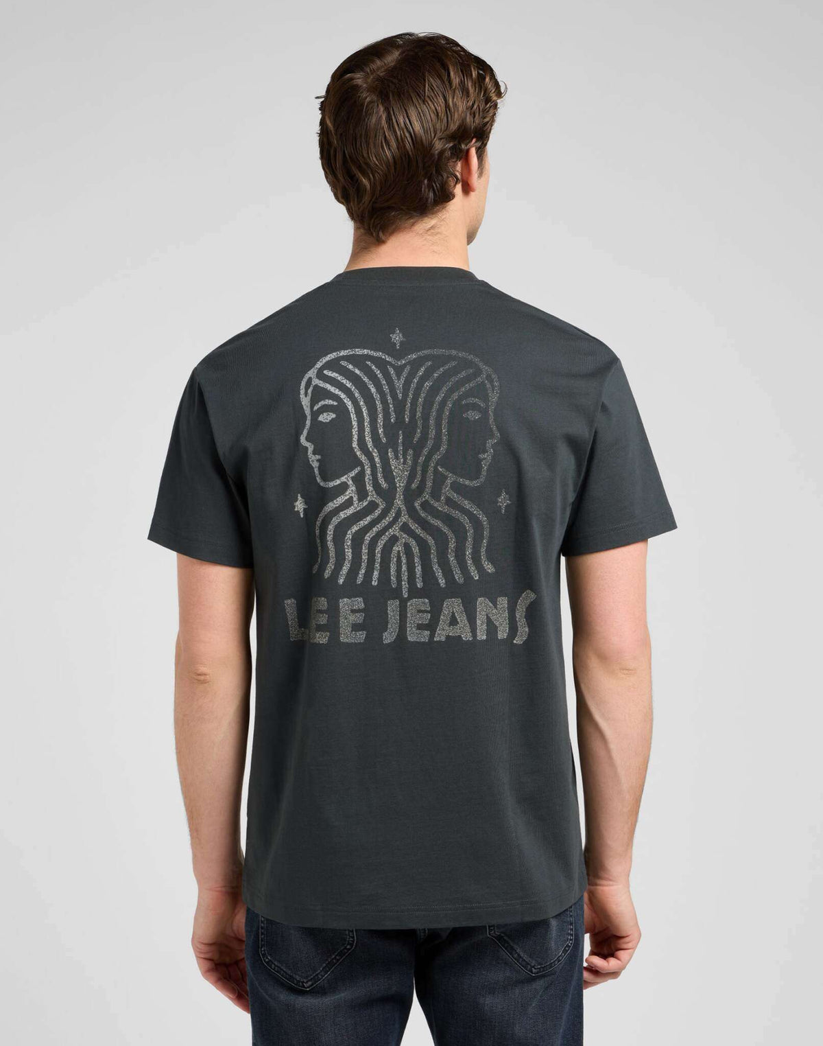 Ss Relaxed Graphic Tee in Washed Black
