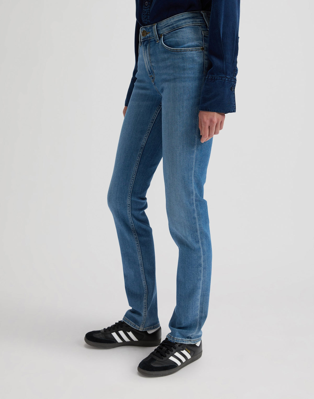 Marion in Cyber Blue