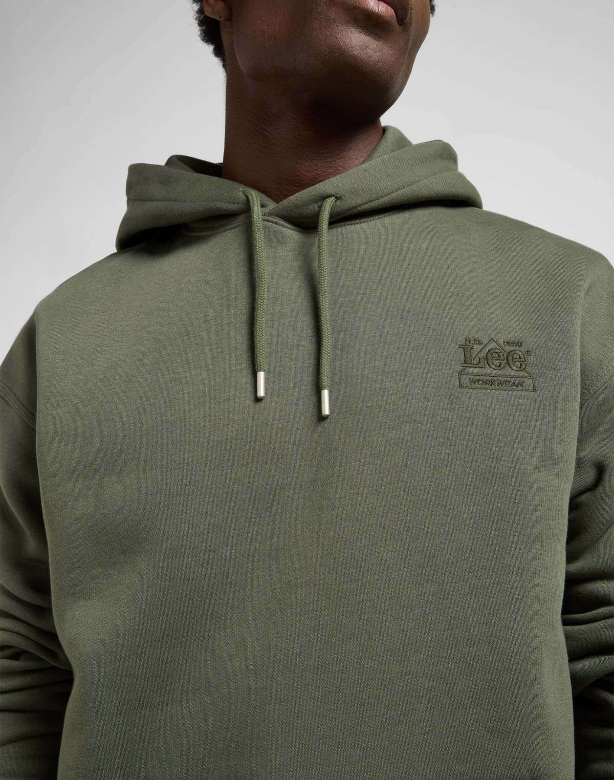 Ww Essential Hoodie in Oak Moss