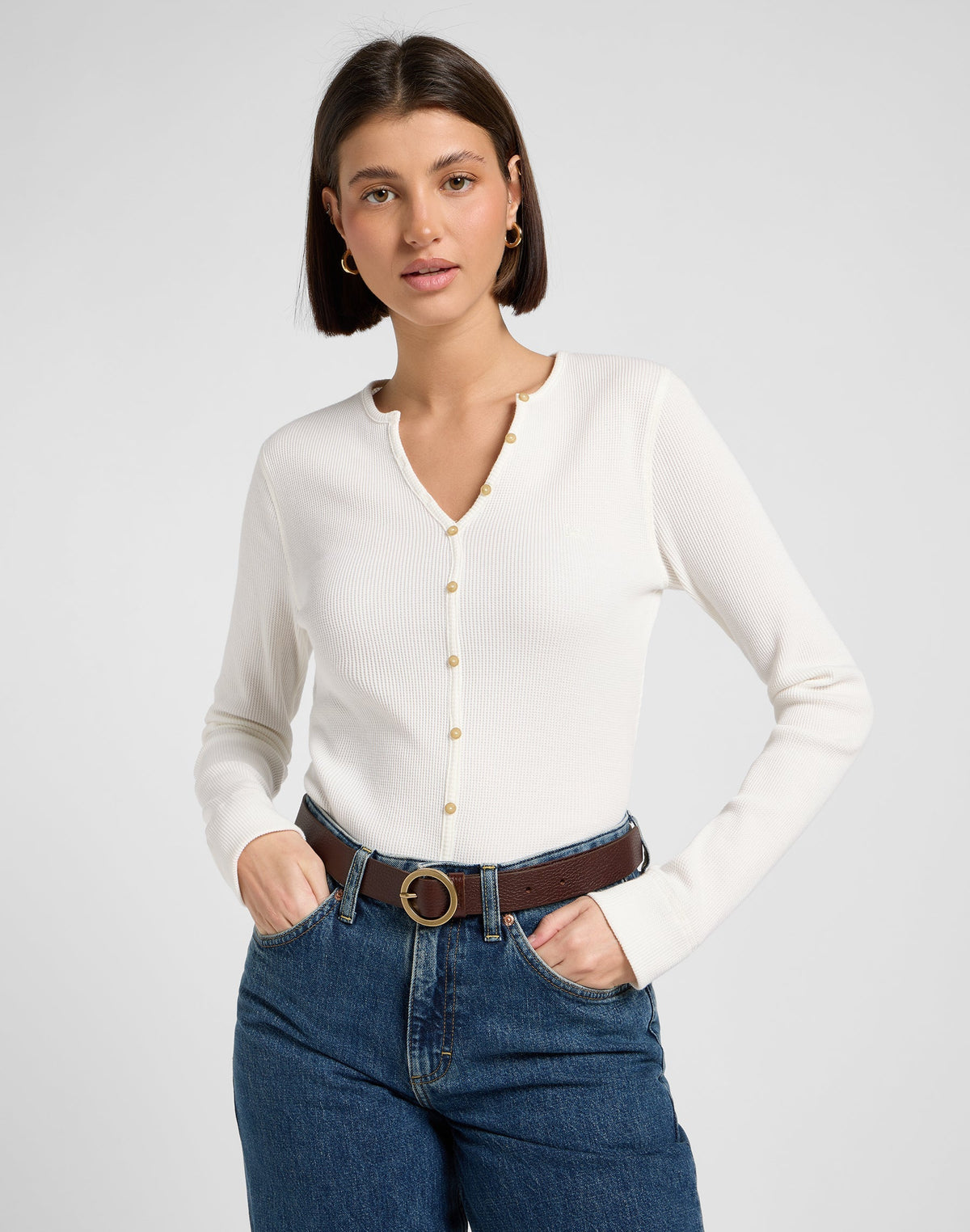 Round Buckle Belt in Dark Brown