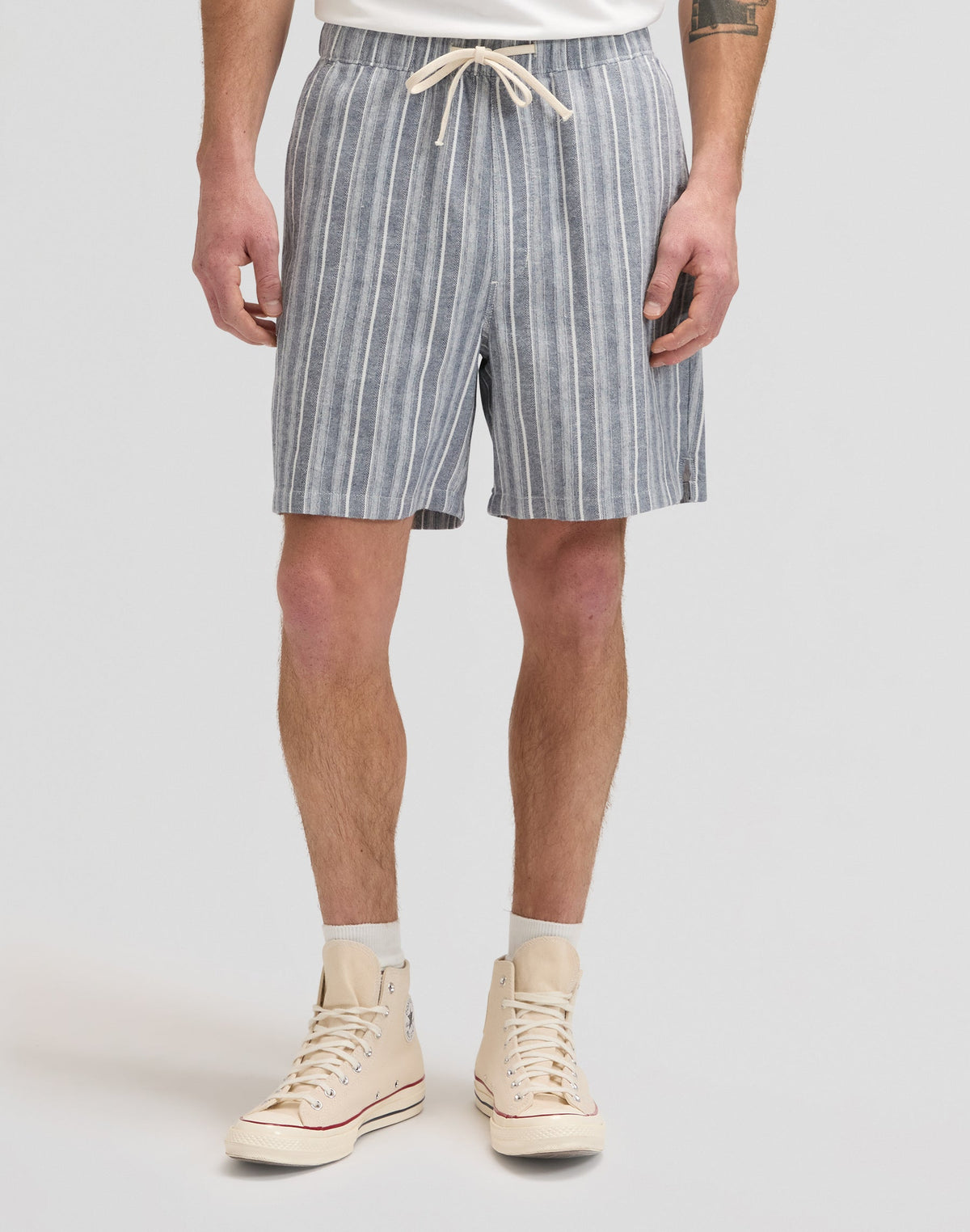 Vista Pull On Short in Mood Indigo