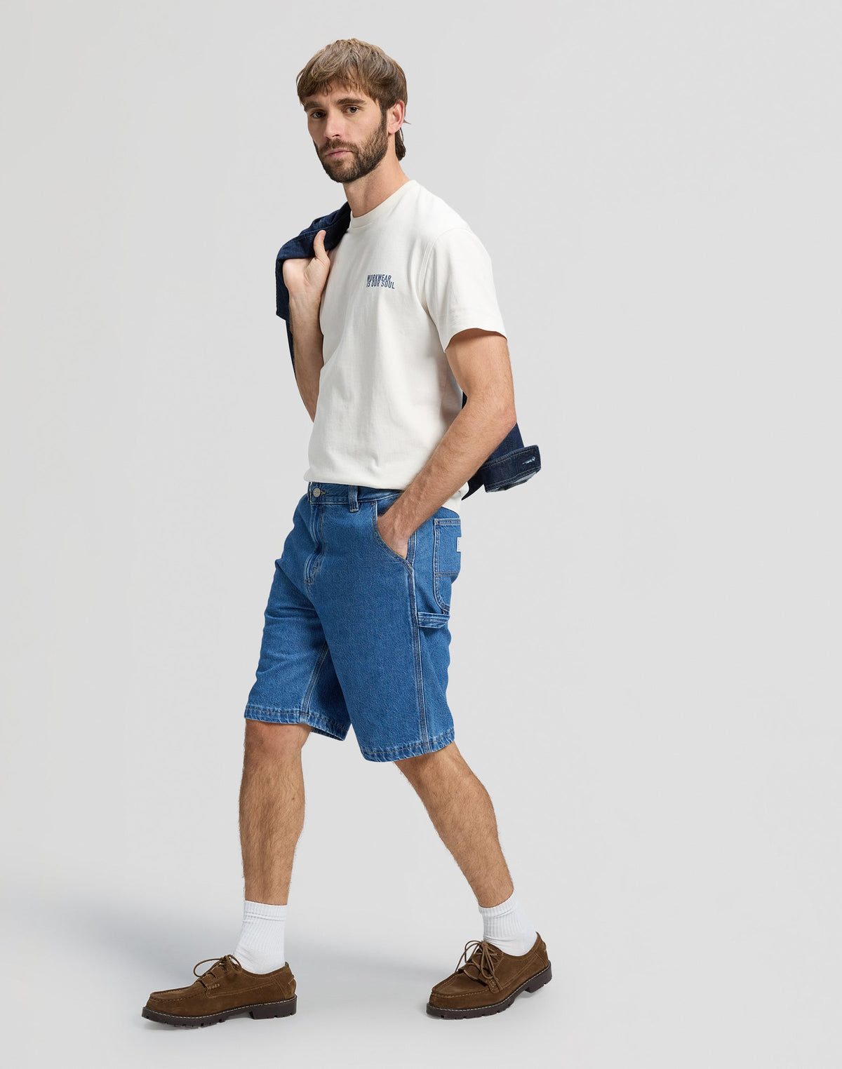 Carpenter Short in Almighty