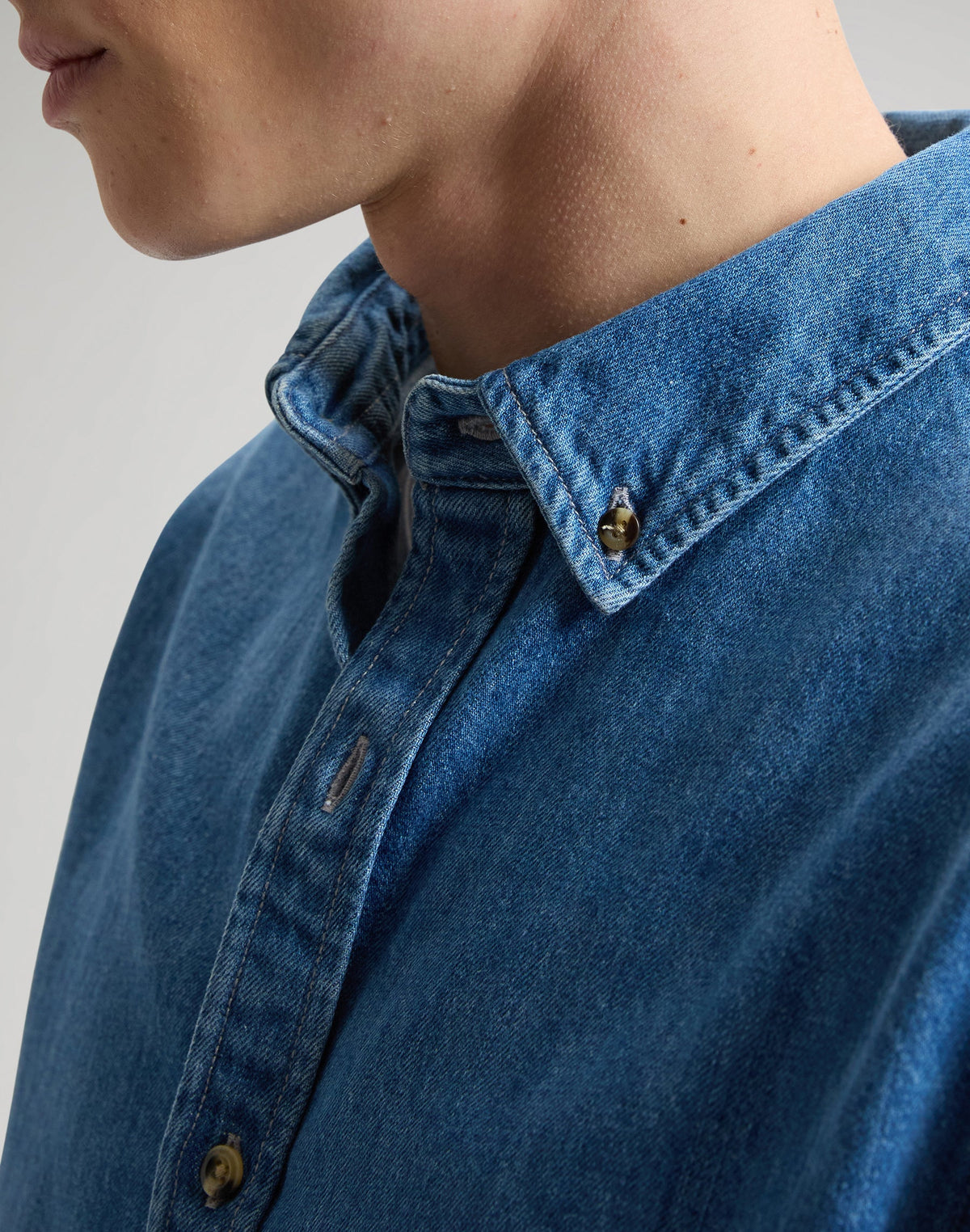 Workwear Button Down in Edgar