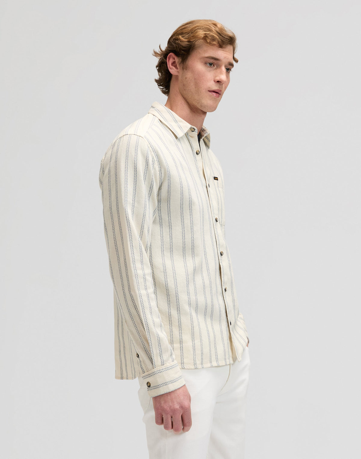 Leesure Shirt in Dustier Blue Stripe