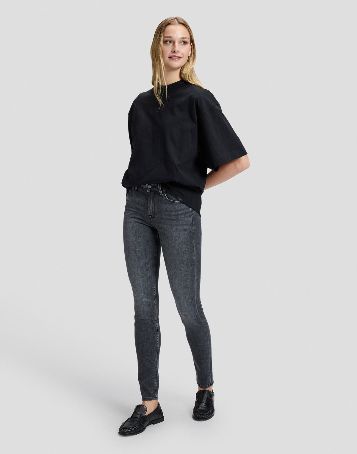 T-Shirt Elongated Boxy in Black