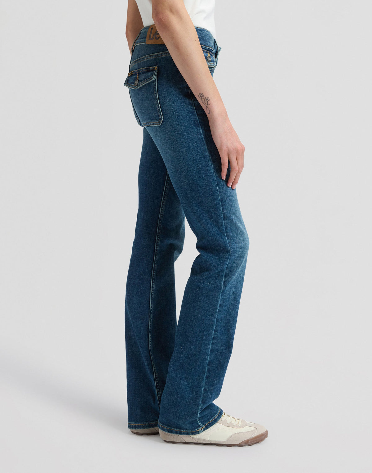 Jeans Flap Pocket Jessica in Mid Fade